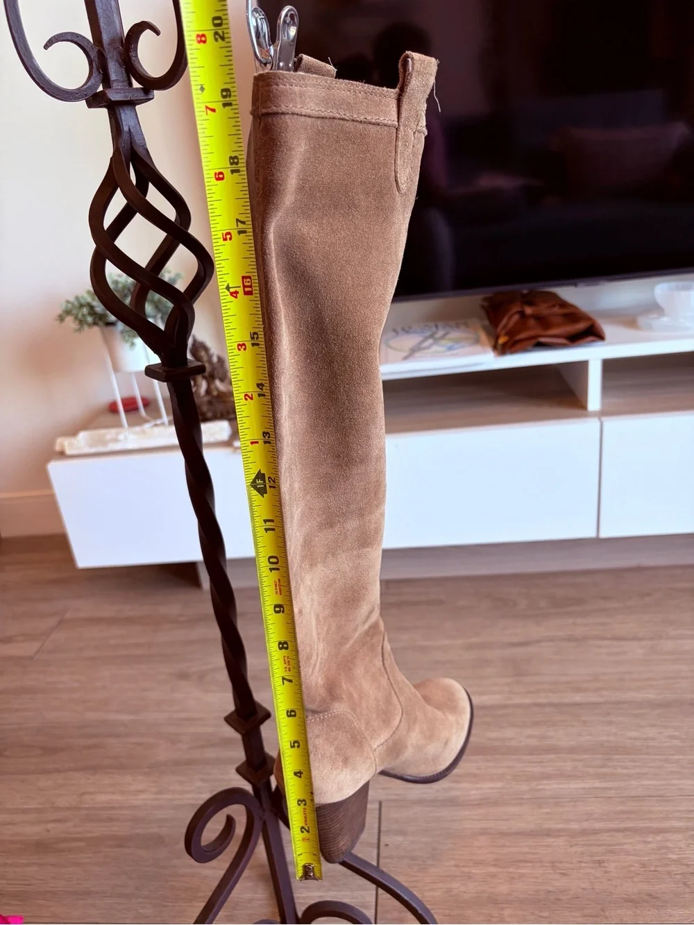 Vince Camuto vince camuto